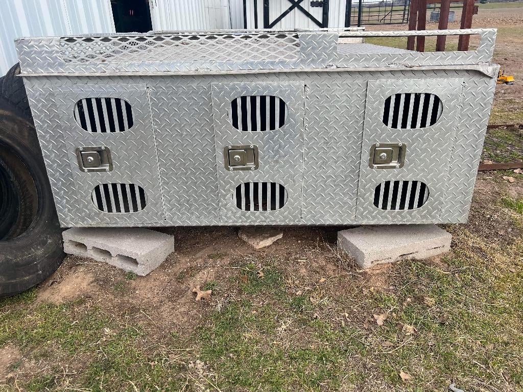 6 hole dog topper 6 hole dog topper