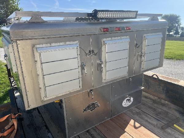 Ainley 5 compartment w/Fan & Water t